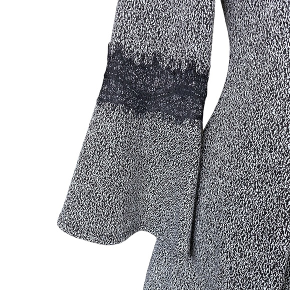 NWT ELLE Boho Long Bell Sleeve Fit and Flare Lace Trim Heathered Gray Dress - Picture 5 of 13